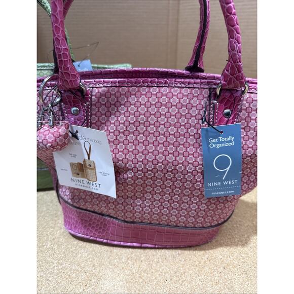 NOS Nine West Mini Tote Bags Purses Set of 2 Pink & Green Organizer Style - Picture 2 of 16
